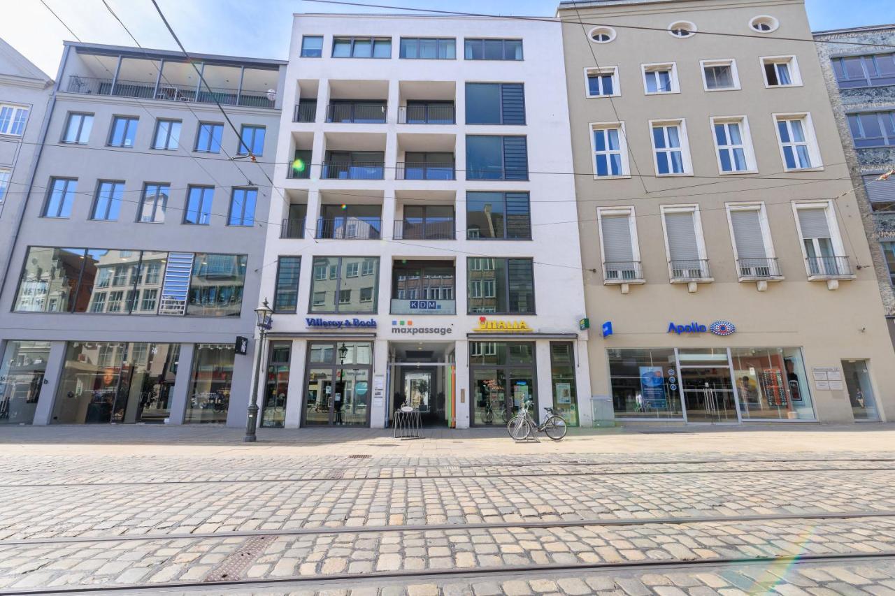 Global Living - Design Apartment I Rathausplatz I Beamer I Ac I Kitchen I Augsburg Exterior photo